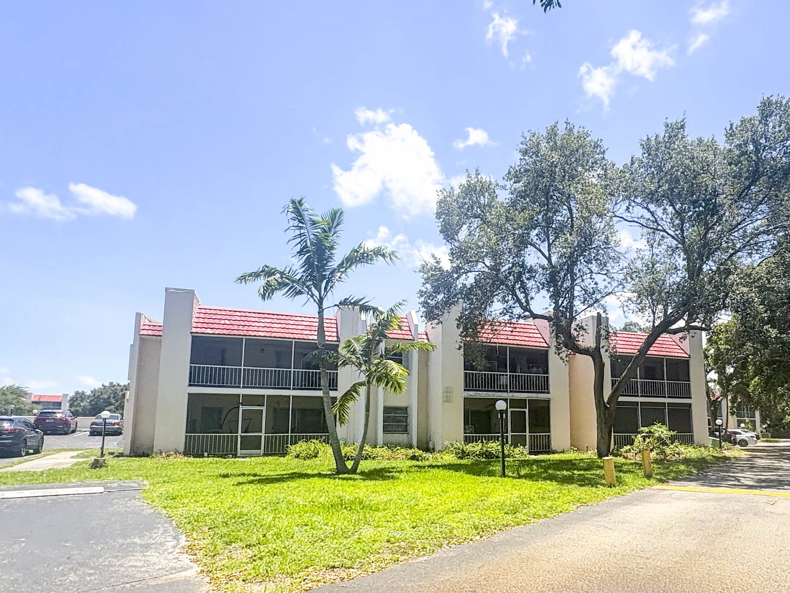 Spanish Oaks - 1